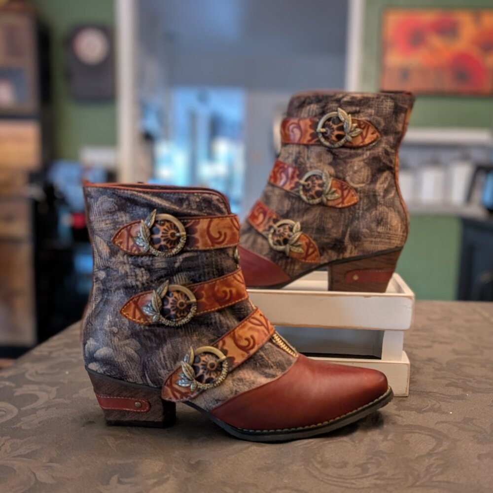 Soffia Twilight Dust Leather Boots Size 39 (8)